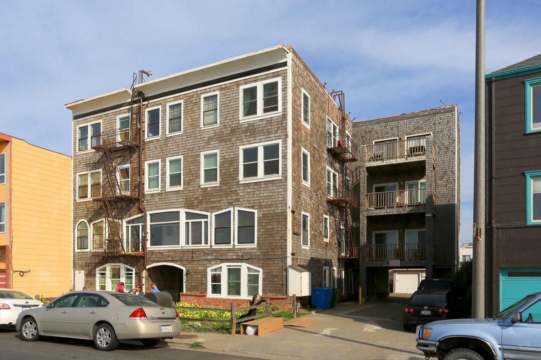 2448 Great Hwy in San Francisco, CA - Foto de edificio