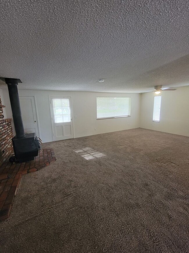 1326 Sacramento Blvd in Richland, WA - Building Photo - Building Photo
