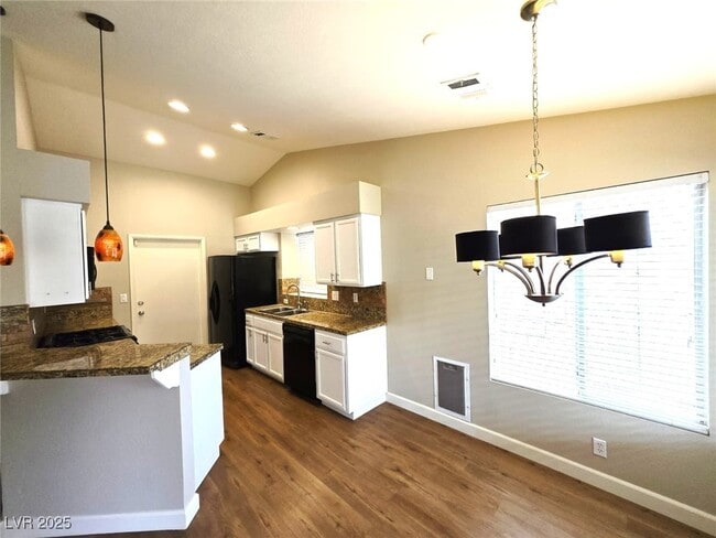 property at 925 Chaps Cir