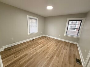 1107 Illinois Ave in Pittsburgh, PA - Building Photo - Building Photo