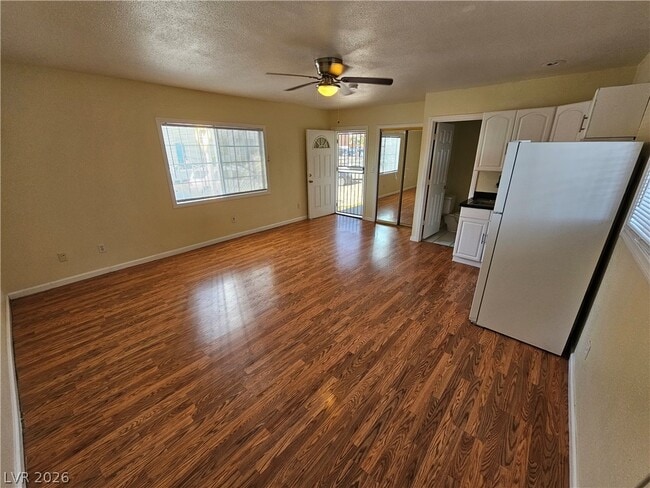 property at 331 S 9th St