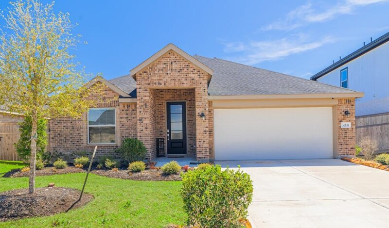 31535 Beacon Cove Trl in Fulshear, TX - Building Photo