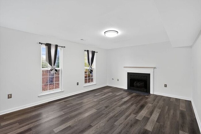 11176 Carroll Dr in Waldorf, MD - Building Photo - Building Photo