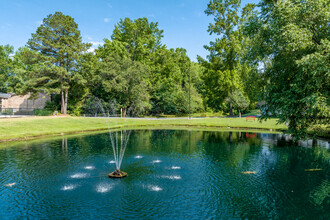 Woodcrest in Augusta, GA - Building Photo - Building Photo