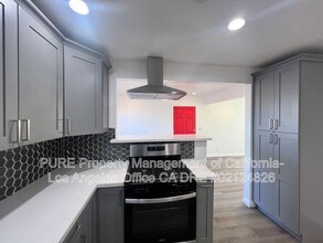 980 W Battery St in Los Angeles, CA - Building Photo - Building Photo