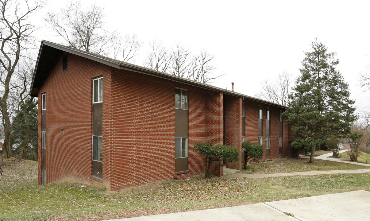 Northern Pike Garden Apartments in Monroeville, PA - Building Photo