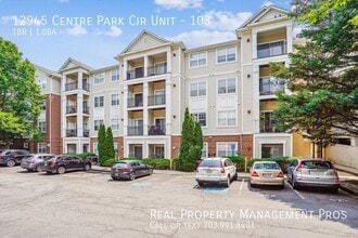 12945 Centre Park Cir in Herndon, VA - Building Photo - Building Photo