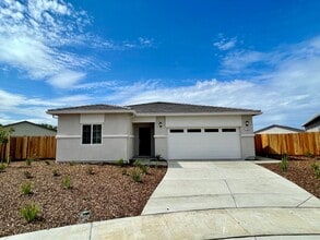 754 Tamarack Ct in Plumas Lake, CA - Building Photo - Building Photo