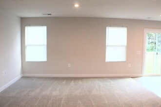 109 S Peak Dr in McGaheysville, VA - Building Photo - Building Photo