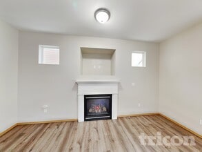 6901 41st St E in Fife, WA - Building Photo - Building Photo