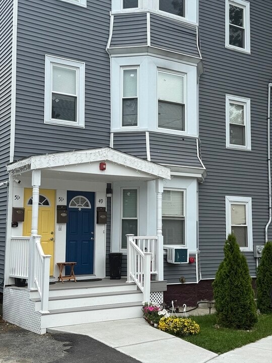 51 Doyle St in Lawrence, MA - Building Photo