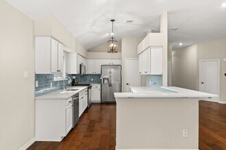 13117 Broughton Way in Austin, TX - Building Photo - Building Photo