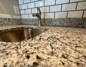 105 SW 20th St in Oak Grove, MO - Building Photo - Building Photo