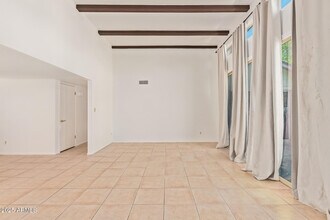 16216 N 33rd Dr in Phoenix, AZ - Building Photo - Building Photo