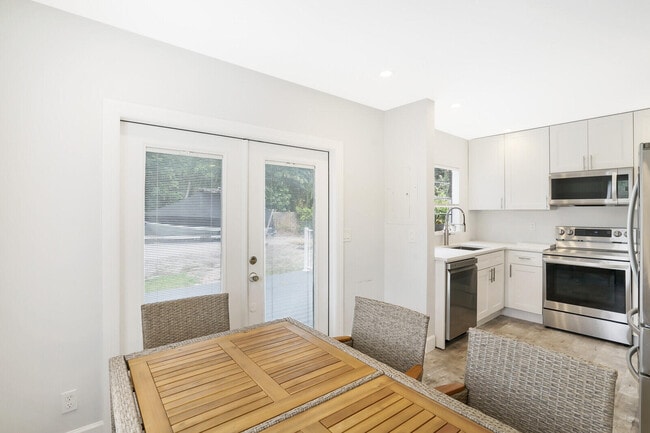 413 36th St in West Palm Beach, FL - Building Photo - Building Photo