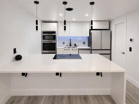 7164 Southgate Blvd in Tamarac, FL - Building Photo
