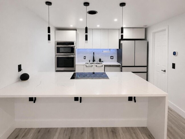 property at 7164 Southgate Blvd