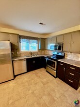 4009 Towers Rd in St. Charles, MO - Building Photo - Building Photo