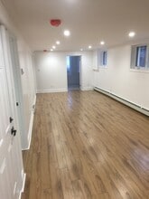 93 Bellwood Ave in Ottawa, ON - Building Photo - Building Photo