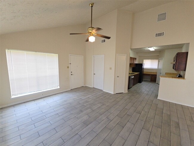 3930 Mohlerbruk Dr in Houston, TX - Building Photo - Building Photo