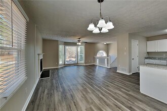 42 Breckenridge Dr in Powder Springs, GA - Building Photo - Building Photo