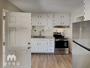 800 Gene Reed Rd in Birmingham, AL - Building Photo - Building Photo