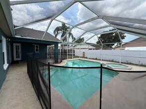 11232 Andy Dr in Riverview, FL - Building Photo - Building Photo