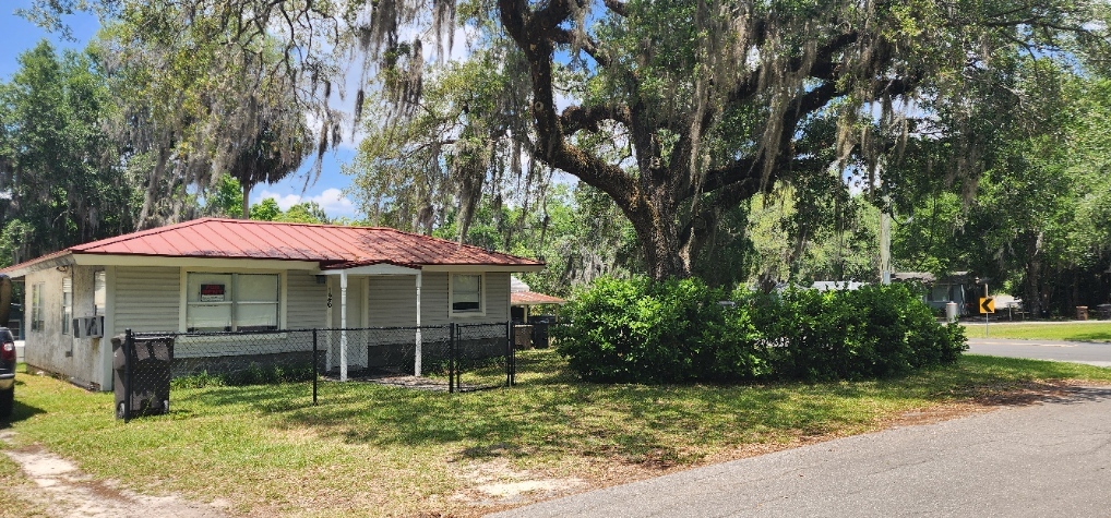 126 NE 14th Ave in Ocala, FL - Building Photo