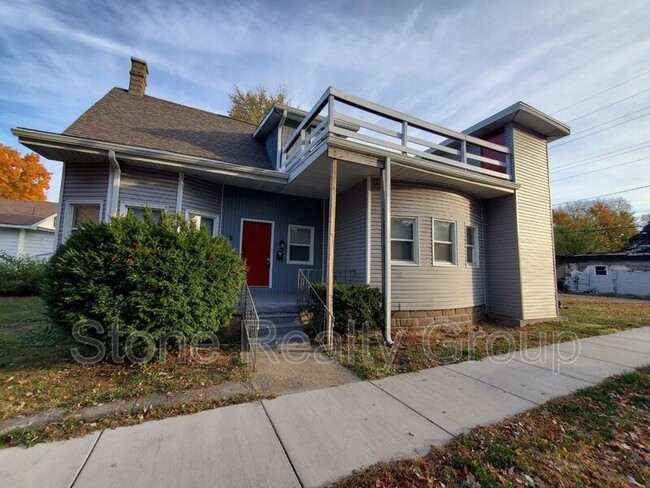 property at 810 4th Ave