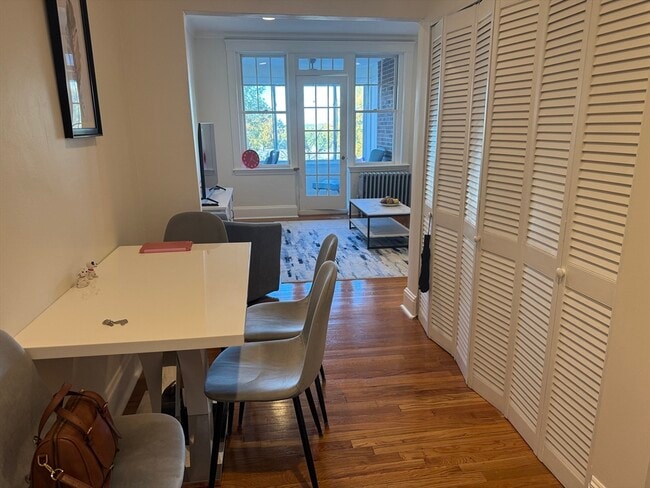 2035 Commonwealth Ave in Boston, MA - Building Photo - Building Photo