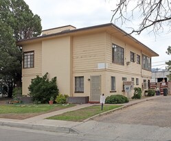 218 Cagua Dr NE in Albuquerque, NM - Building Photo