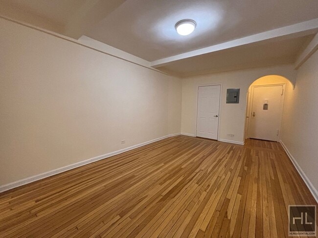 AMSTERDAM AVENUE, Unit 3E in New York, NY - Building Photo - Building Photo