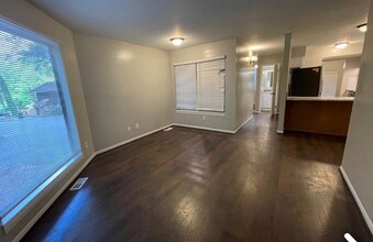 Room in Townhome on Terrace Trail in Decatur, GA - Building Photo - Building Photo