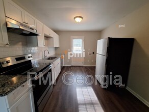 217 Greenbriar Dr in Cedartown, GA - Building Photo - Building Photo