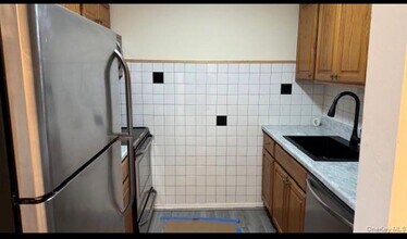 78 Inwood Rd in Middletown, NY - Building Photo - Building Photo