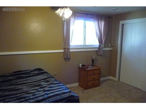 property at 794 W Cleveland Cir