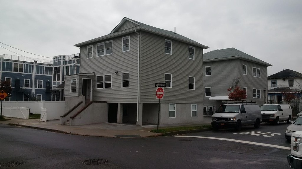 Arverne Apartments Far Rockaway, NY Apartments For Rent
