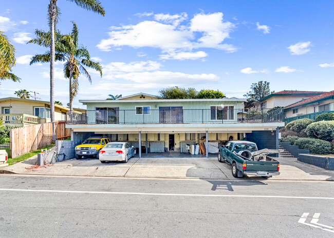 239 Avenida Pelayo in San Clemente, CA - Building Photo - Primary Photo