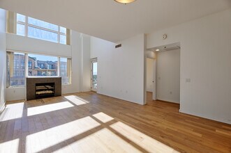 17 W Vernon Ave, Unit 610 in Phoenix, AZ - Building Photo - Building Photo