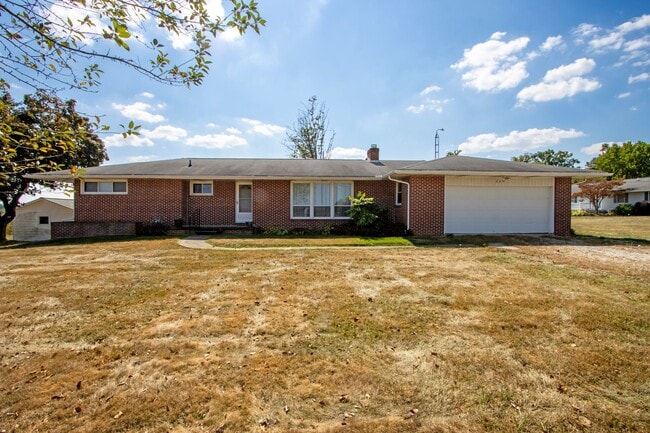 property at 245 E Moreland Rd