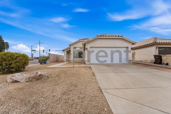 13418 N 82nd Ln in Peoria, AZ - Building Photo - Building Photo