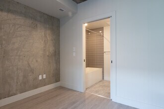 250 Besserer St in Ottawa, ON - Building Photo - Building Photo