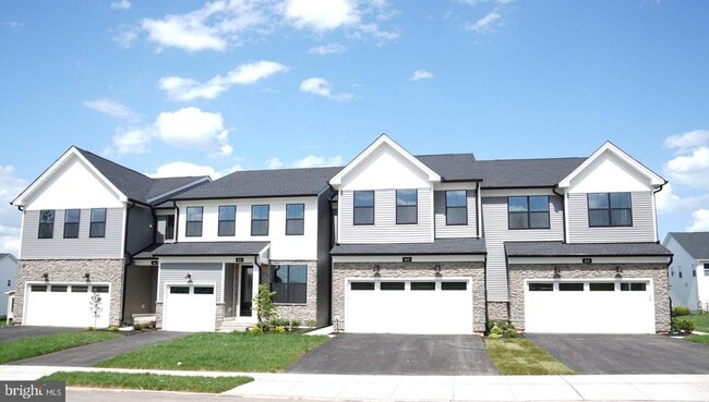 610 Spruce Rd in King of Prussia, PA - Building Photo - Building Photo
