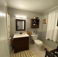 6437 SW 39th Ter in Miami, FL - Building Photo - Building Photo