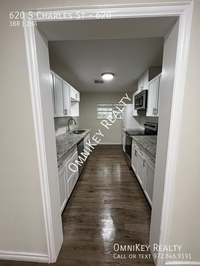 620 S Charles St-Unit -620 in Sherman, TX - Building Photo - Building Photo