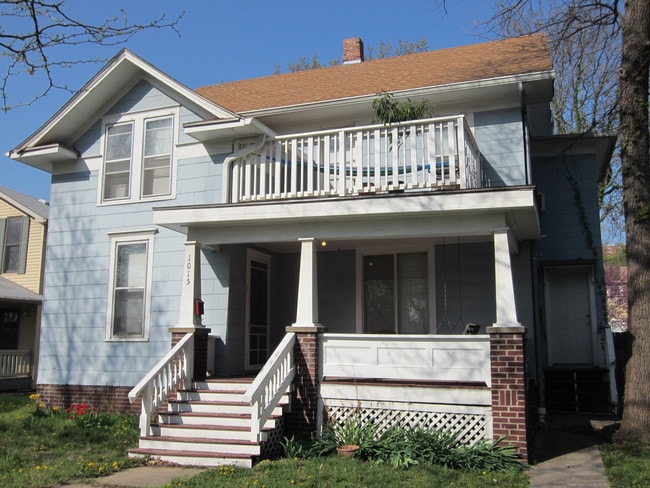 1015 Kentucky St, Unit 2 in Lawrence, KS - Building Photo - Building Photo