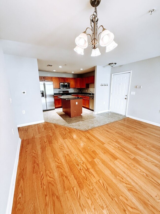 618 Condo Club Dr-Unit -618 Condo Club Drive #109 in Wilmington, NC - Foto de edificio - Building Photo