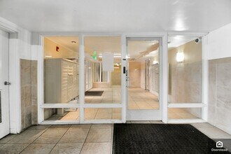 77 Fairmount Ave in Oakland, CA - Building Photo - Building Photo