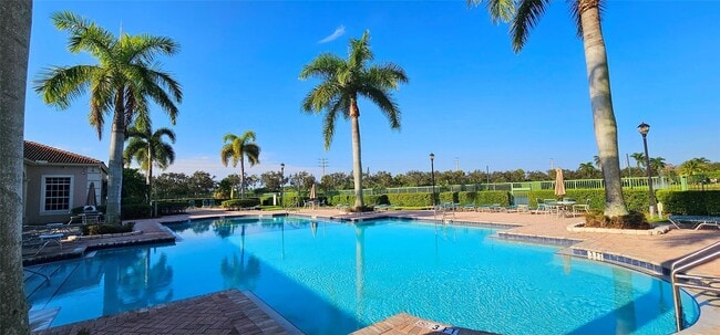 property at 6760 Heritage Grande