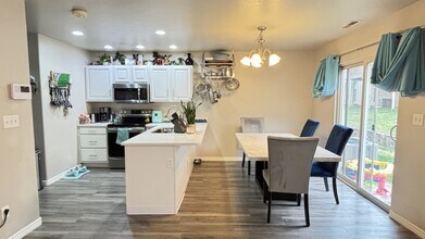 1295 Willow Way in Spanish Fork, UT - Building Photo - Building Photo